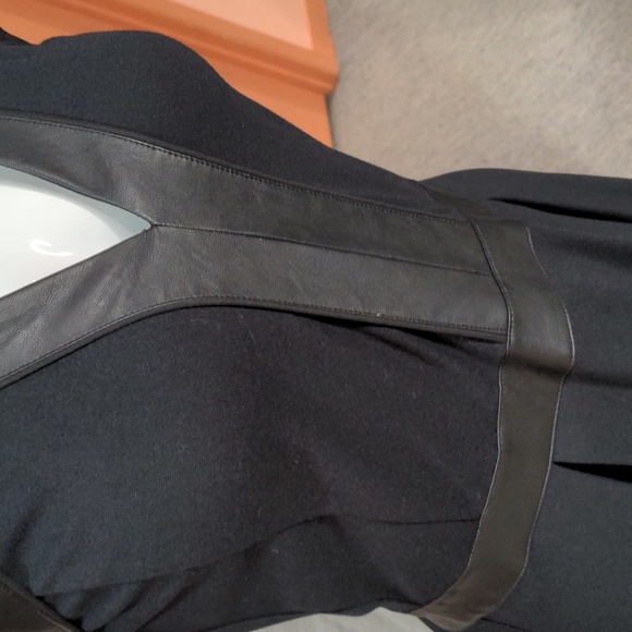 Stefanel Black Sleeveless V-Neck Dress Faux Leather Stitched Panels - Picture 7 of 12